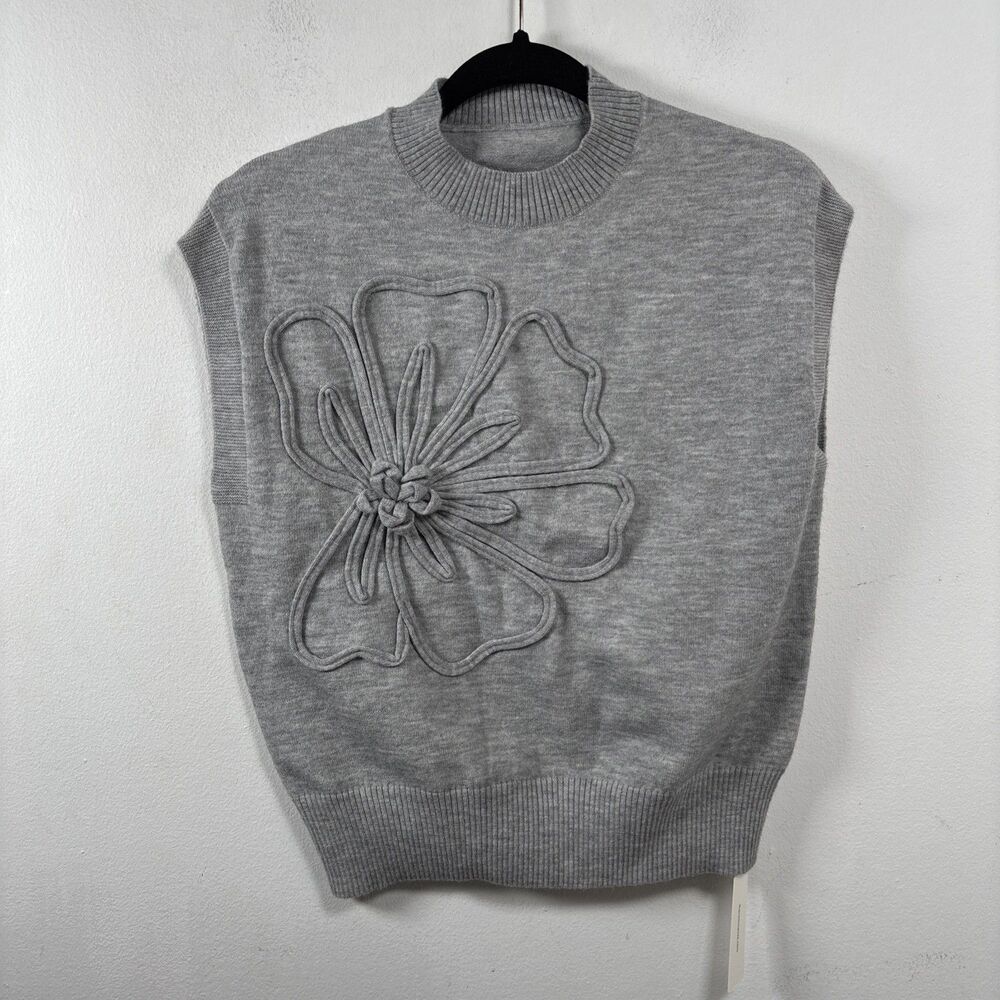 Knit Sweater Vest 3D Flower Applique Size S Coquette Cottagecore Cap Sleeve Top